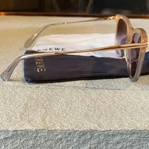 KREWE Simone Quartz 24k Mirrored Sunglasses KREWE | Accessories | New Krewe Simone Sunglasses In Quartz  main image 2